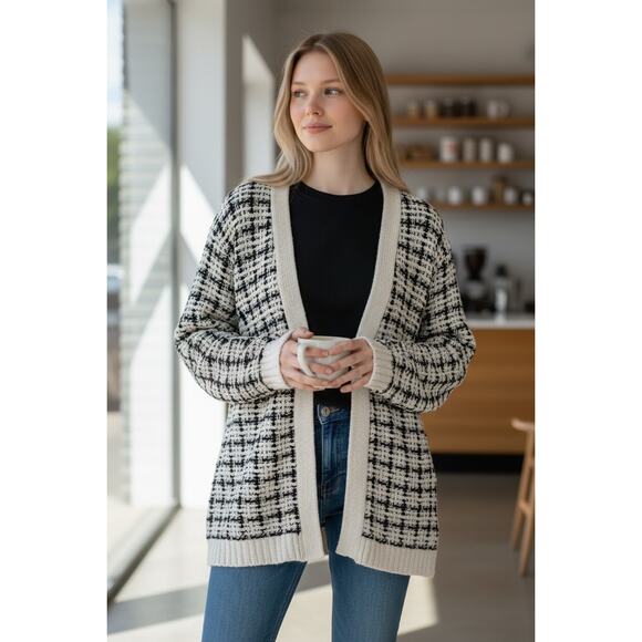 2/$30 THEORY Black White Cardigan Sweater Size L Plaid Soft Thick Buttons - Picture 1 of 5